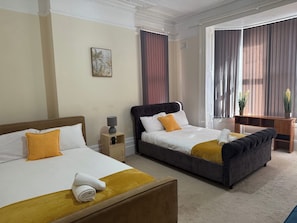 1 bedroom, free WiFi, bed sheets