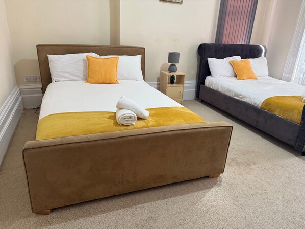1 bedroom, free WiFi, bed sheets