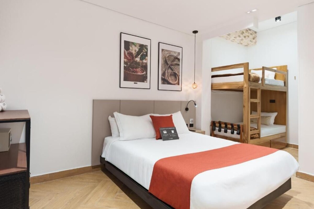 Comfort Quadruple Room
