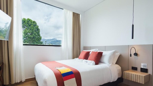 In-room safe, soundproofing, WiFi (free) - Hotel CASA TAMA (Salento)