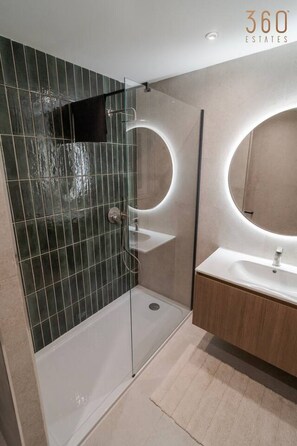 Hair dryer, towels - Homey Maisonette near Bay & St. Julian’s Hotspots (St. Julian's)