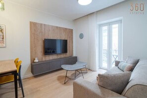Fernseher