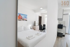 1 chambre, bureau, Wi-Fi, draps fournis