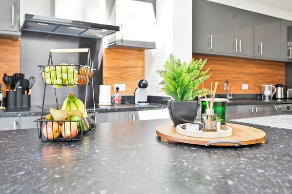 Fridge, microwave, oven, dishwasher