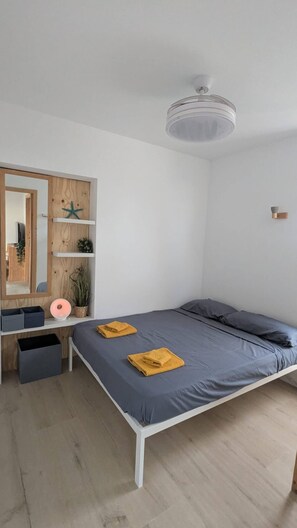 1 dormitori, Internet i roba de llit 