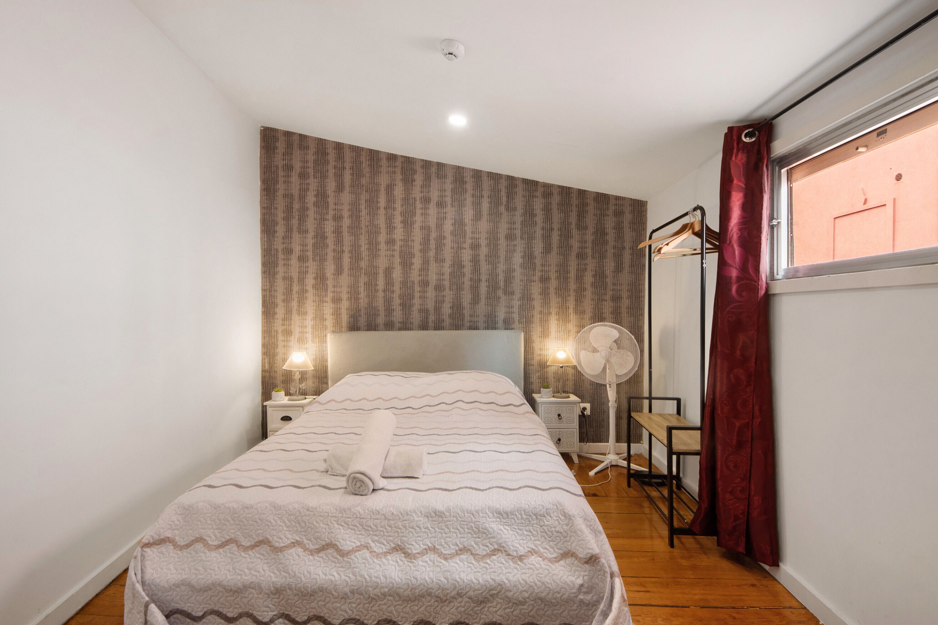 1 bedroom, WiFi, bed sheets