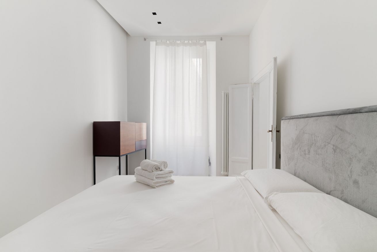 2 bedrooms, iron/ironing board, WiFi