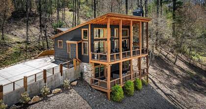 New Modern Rustic Mountain Home