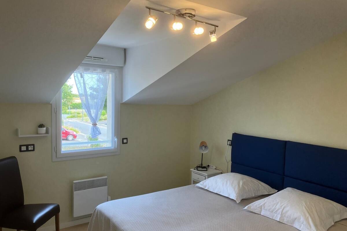 Double or Twin Room | Blackout curtains, iron/ironing board, free WiFi
