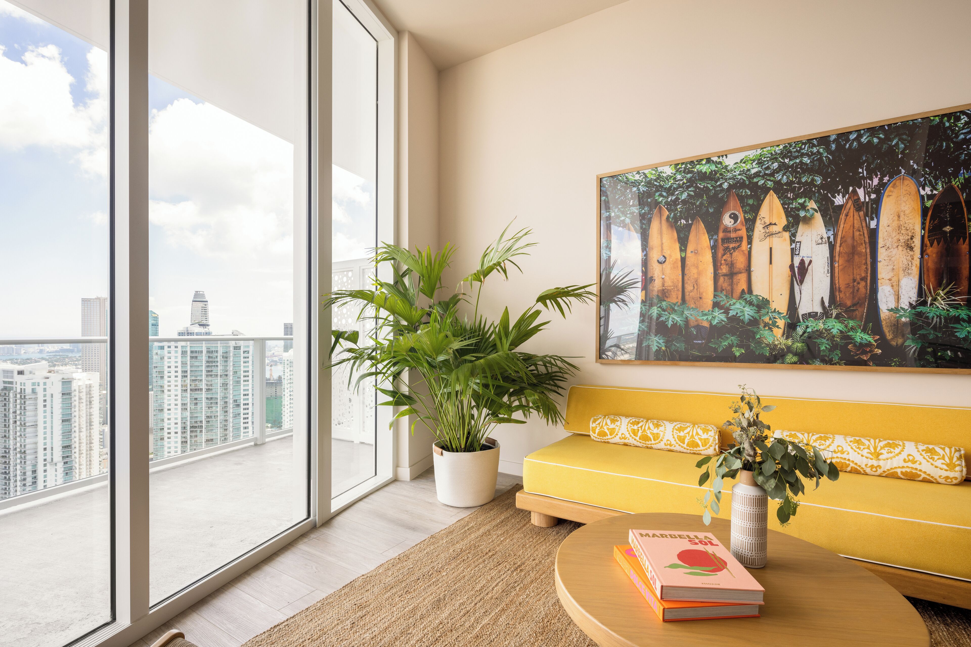 Individually furnished, iron/ironing board, free WiFi, bed sheets