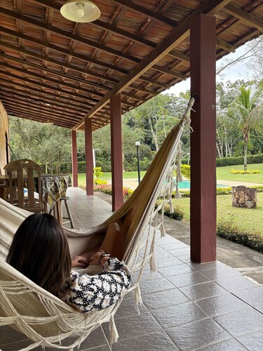 Cozy Farmhouse with Pool in Bom Jardim