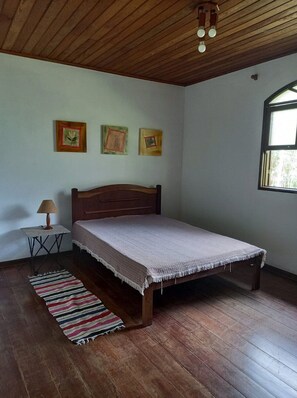 3 chambres, draps fournis