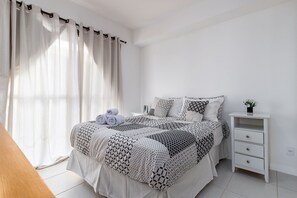 4 Schlafzimmer, Bügeleisen/Bügelbrett, Internetzugang, Bettwäsche