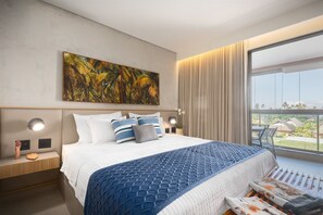 2 soverom, strykejern/-brett og sengetøy