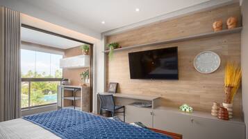 2 quartos, ferros/tábuas de passar roupa, roupa de cama