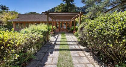 Granja Comary House with private pool and jacuzzi