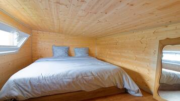 2 chambres, fer et planche Ă  repasser