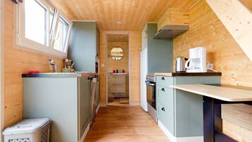 Réfrigérateur, micro-ondes, four, lave-vaisselle