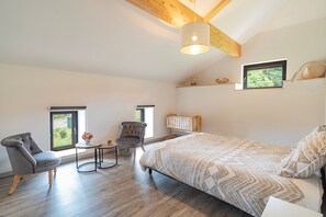 3 habitaciones, tabla de planchar con plancha y wifi gratis