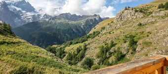 Le Chazelet - Splendide Vue Montagne