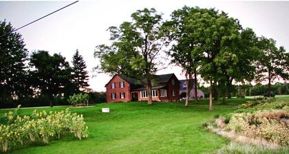 The Walnut Grove Estate is a spacious and cozy farm house. 50 Acres of privacy