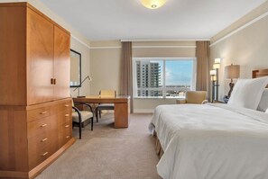 Suite Luxe, vue partielle sur l'océan
