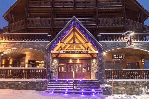 Exterior - Woodsy Retreat in the Alps (Albiez-Montrond)