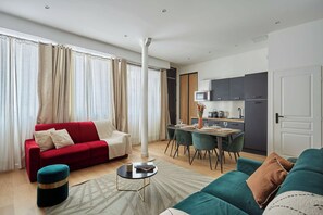 Apartment | Living area