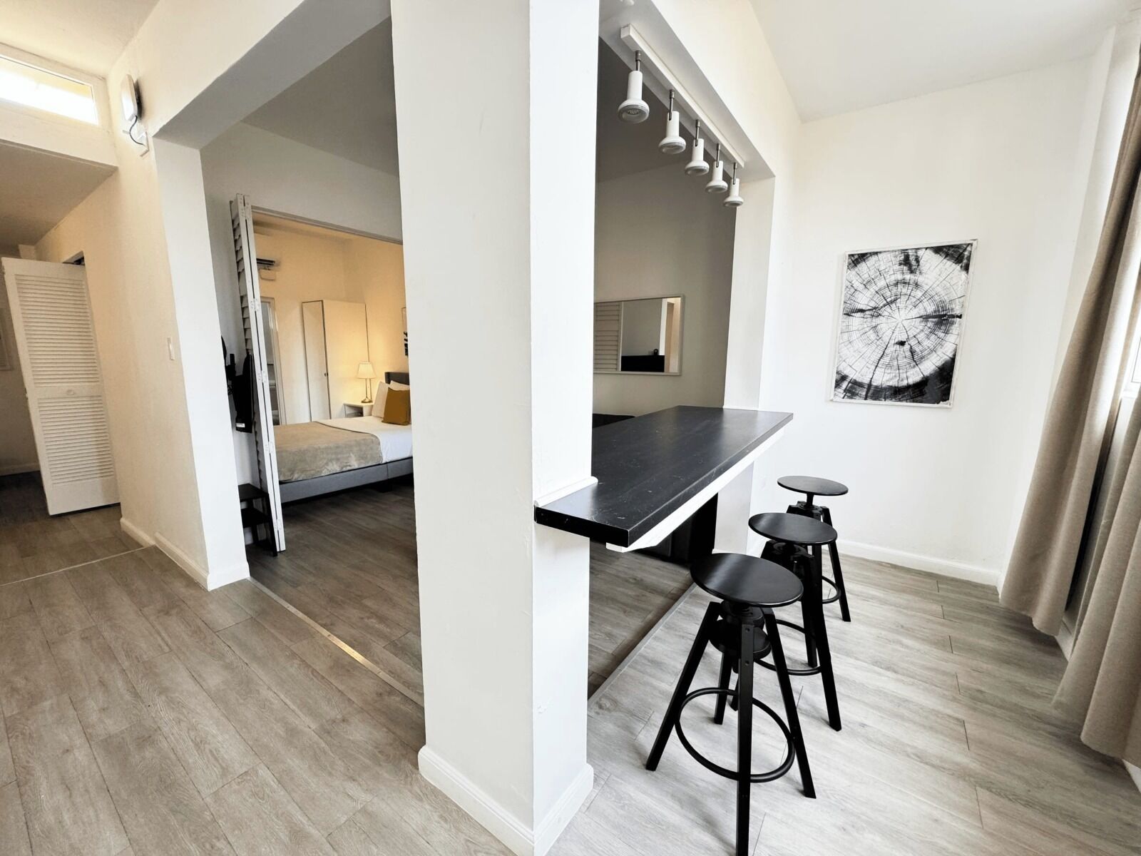 Villa, 1 Bedroom, Non Smoking, Kitchenette | Living area | Flat-screen TV