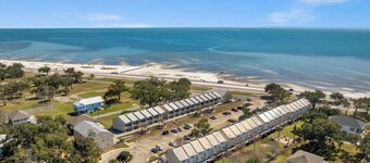 Coastal Escape - 2BR First-Floor Condo Steps from the Beach and Events