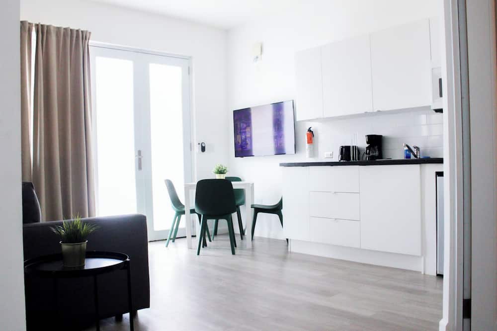 Villas Auxilio Mutuo 102