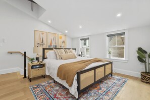 3 slaapkamers, een strijkplank/strijkijzer, reisbedje, gratis wifi