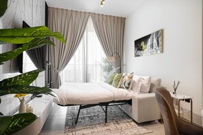 2 bedrooms, desk, iron/ironing board, free WiFi