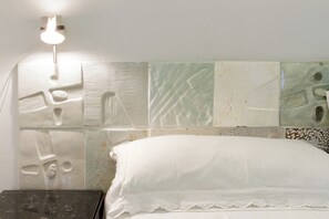 4 habitaciones, tabla de planchar con plancha y wifi gratis 