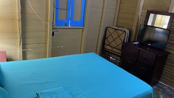 Loft, 2 Bedrooms, Accessible, Smoking | Room amenity