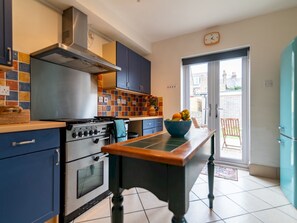 Dishwasher, dining tables