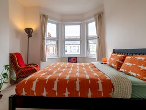 4 Schlafzimmer, Bügeleisen/Bügelbrett, kostenloses WLAN, Bettwäsche