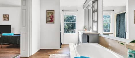 5 chambres, fer et planche Ă repasser, accĂšs au Wi-Fi (inclus)