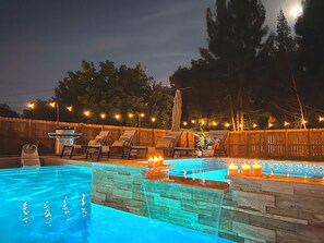 A heated pool - Fox Garden Luxury Boho Near Downtown & Beach (Fort Lauderdale)