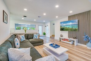 TV