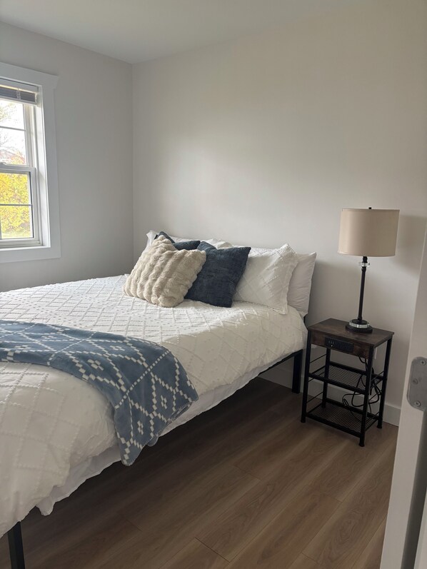 2 bedrooms, Internet, bed sheets