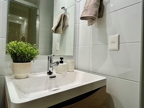 Luxury Apartment, Balcony | Bathroom