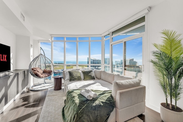 Premium Apartment | Living area | 45-inch LED TV with cable channels