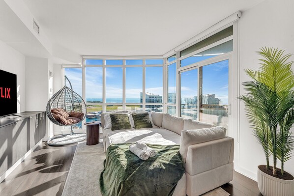 Premium Apartment | Living area