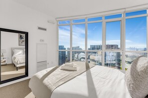 Premium Apartment | Frette Italian sheets, premium bedding, individually decorated