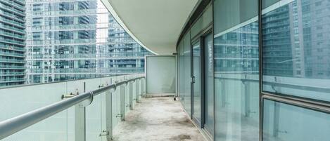 Exclusive Apartment | Property grounds