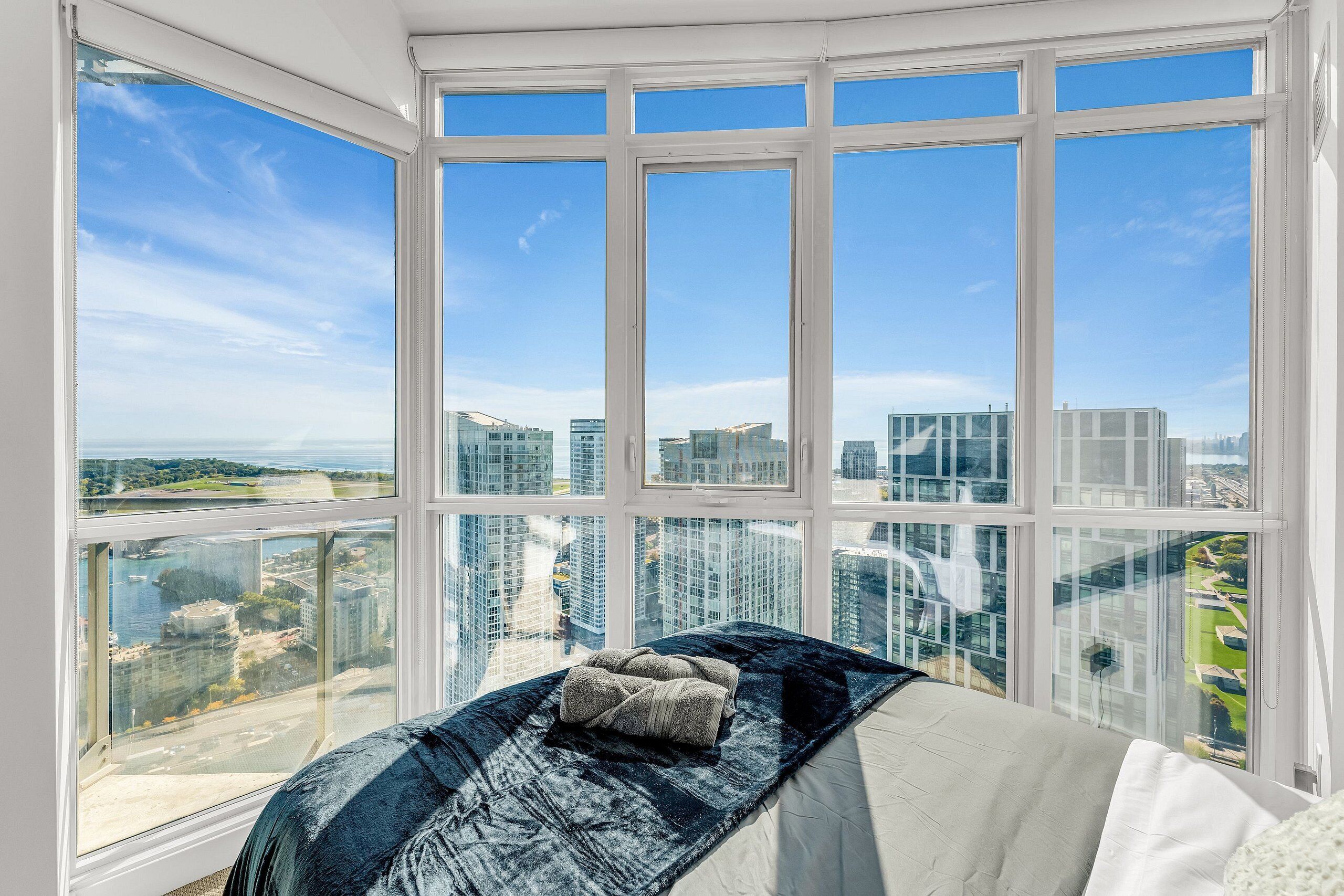 尊荣公寓 | 意大利 Frette 床单、高档床上用品、特色装修、特色家居