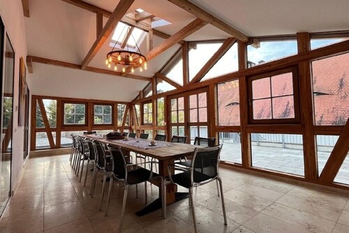 Spacious holiday home in Dresden for up to 12 people with 6 bedrooms