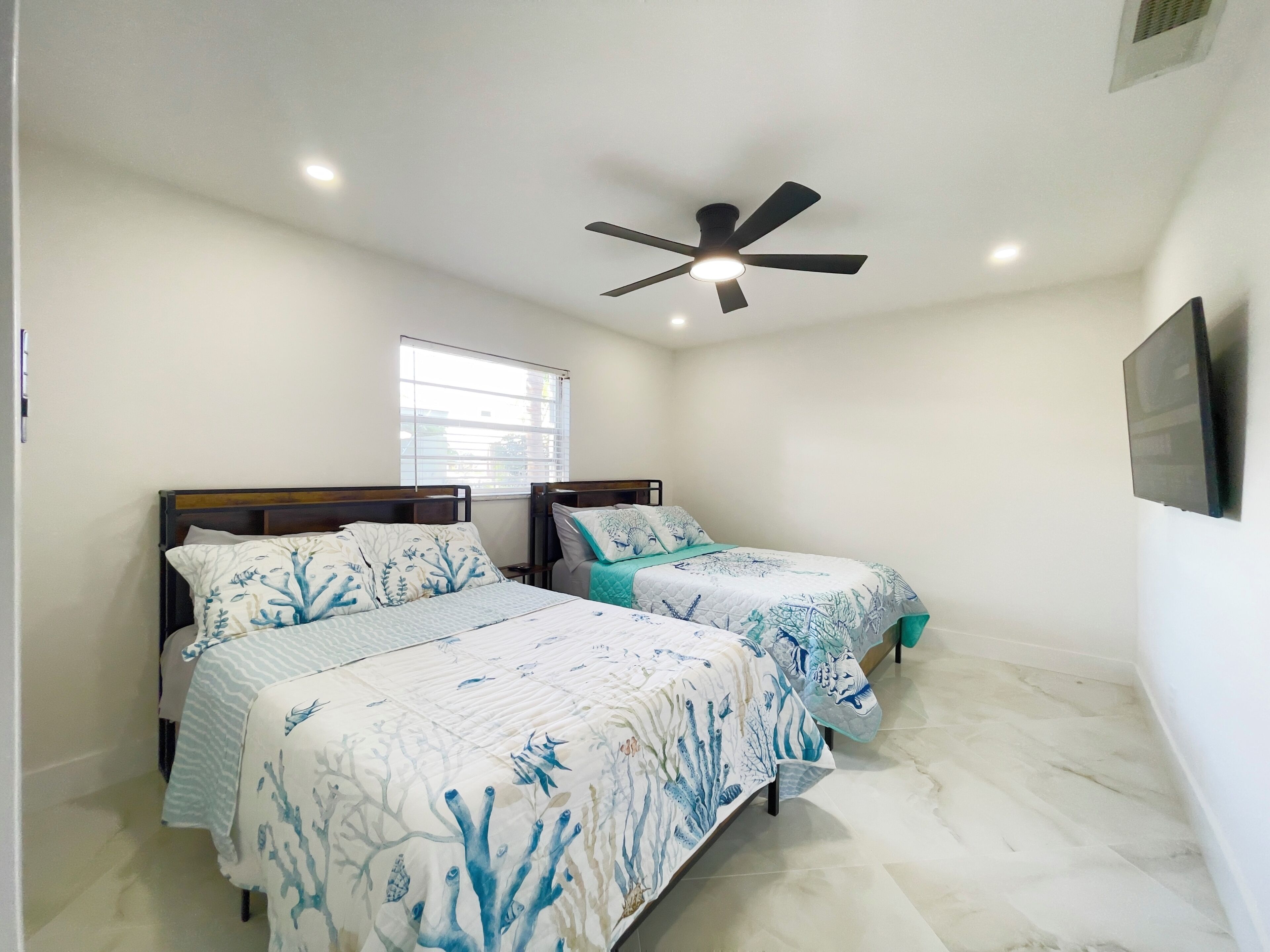 3 Schlafzimmer, Bügeleisen/Bügelbrett, Internetzugang, Bettwäsche