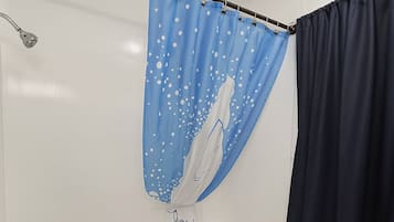 Toallas y papel de baño